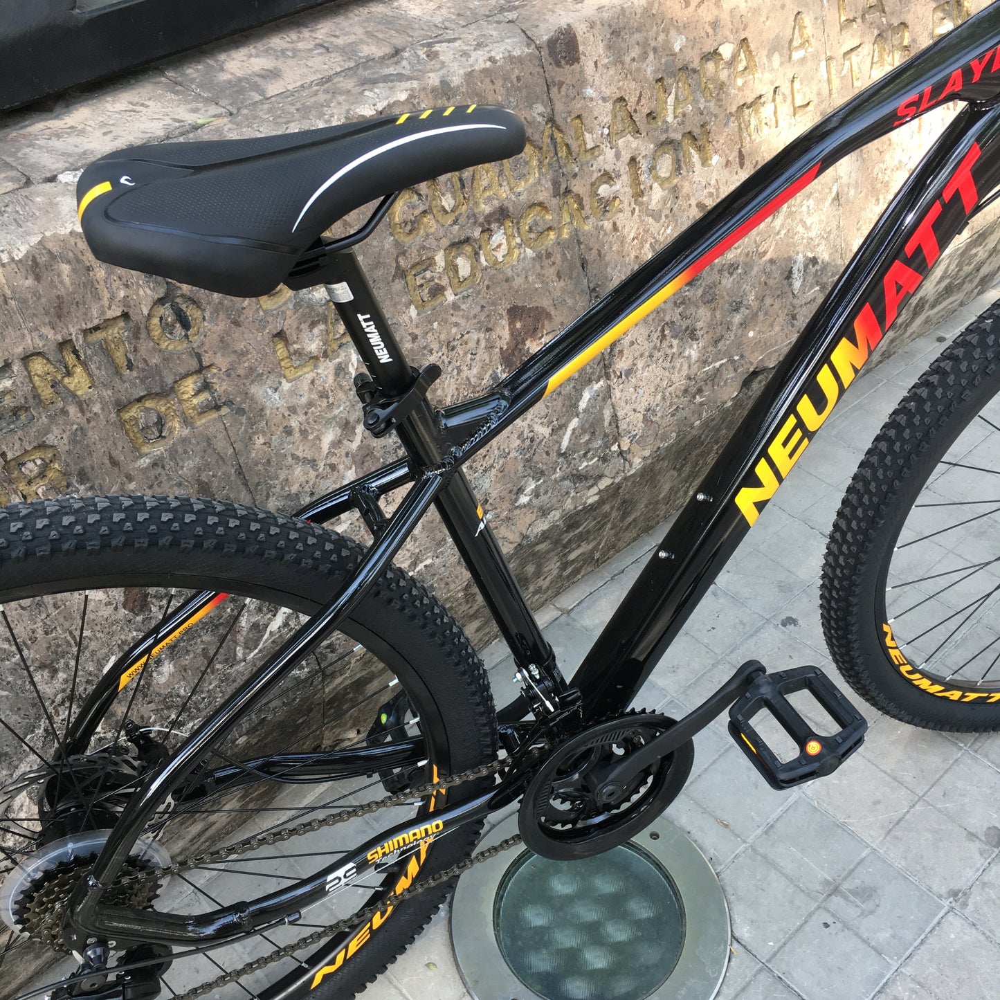 Bicicleta Neumatt Slayer R-29 Black/Yellow